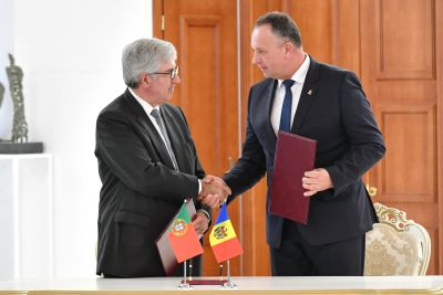 Semnarea Scrisorii de Intenție pentru Cooperare Educațională între Consiliul  Rectorilor din Republica Moldova și Consiliul Rectorilor universităților din Portugalia  