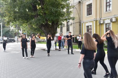 Flashmob organizat în contextul Zilei Mondiale pentru Prevenirea Suicidului