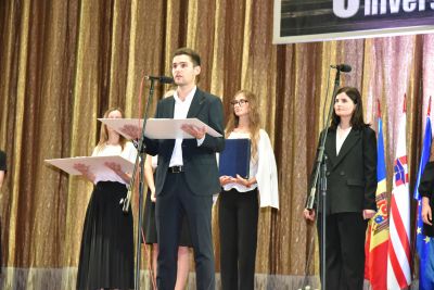 Ceremonia de bun venit a studenților admiși în anul I